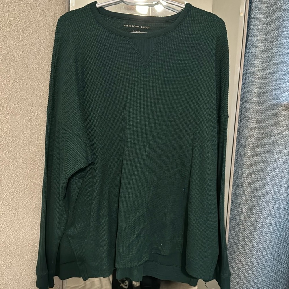 American eagle sweater